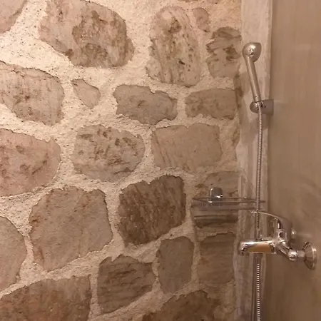Petromilos1920 Vakantiehuis Zefiría