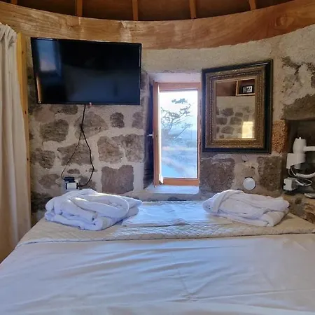 Holiday home Petromilos1920 *