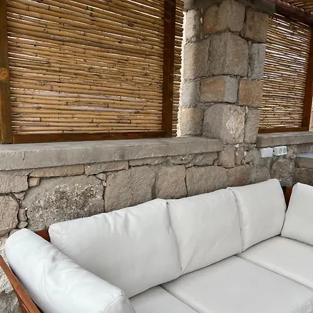 Petromilos1920 Zefiría