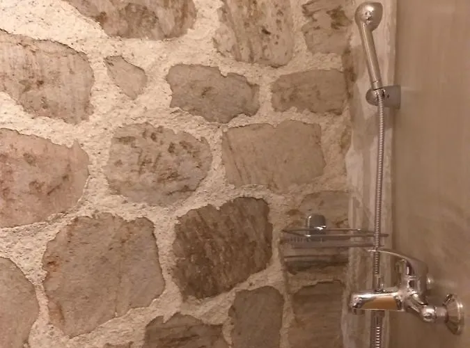 Petromilos1920 Casa de Férias Zefiría