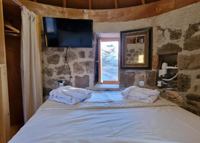 Holiday home Petromilos1920 *