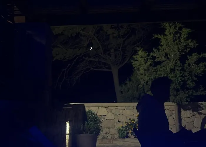 Petromilos1920 * Zefiría