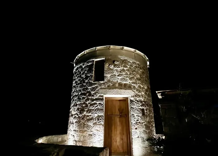 Petromilos1920 Zefiría